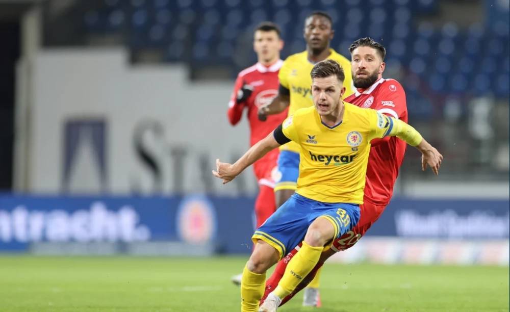 也为加拉塔 也为加拉塔