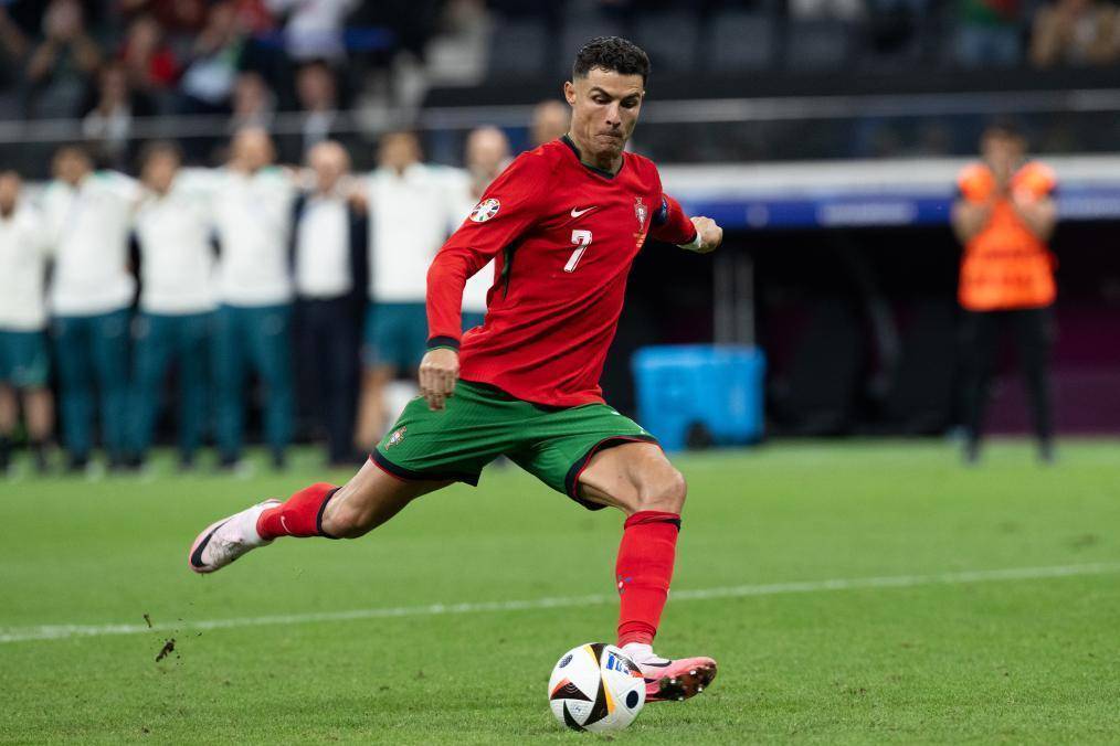 展现了其卓 展现了其卓